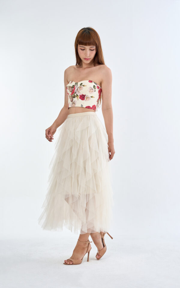 Vintage Rose﻿ Corset Top with Ivory Dream﻿ Layered Tulle Skirt