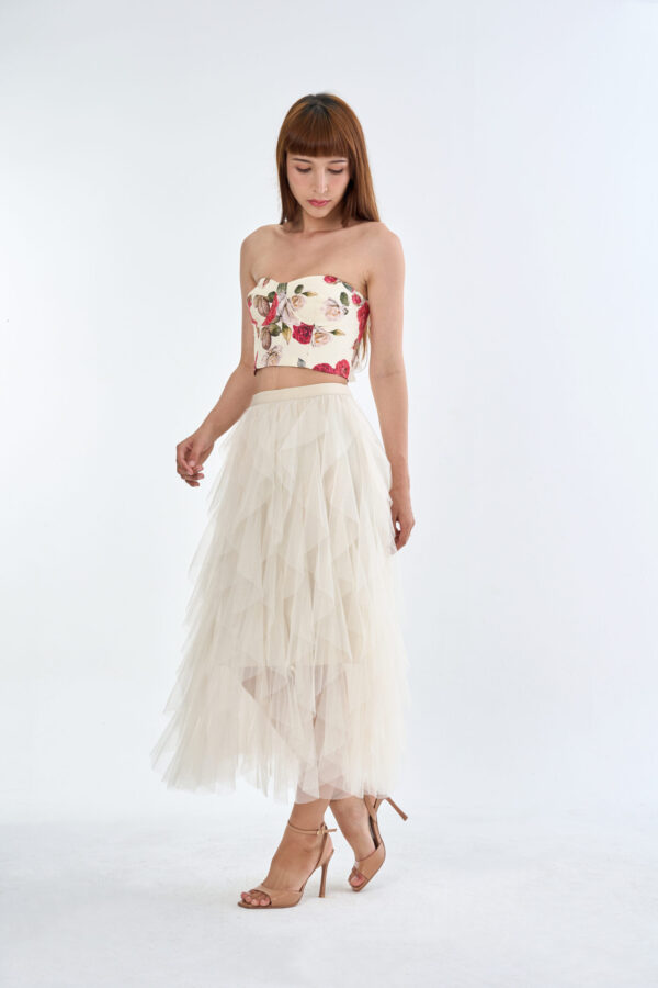 Vintage Rose﻿ Corset Top with Ivory Dream﻿ Layered Tulle Skirt