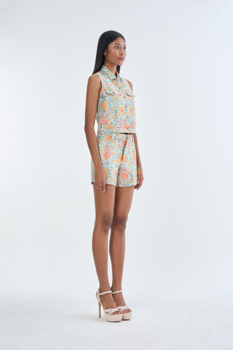 Indian Floral Medallion Jacket Sleeveless with Short Pants