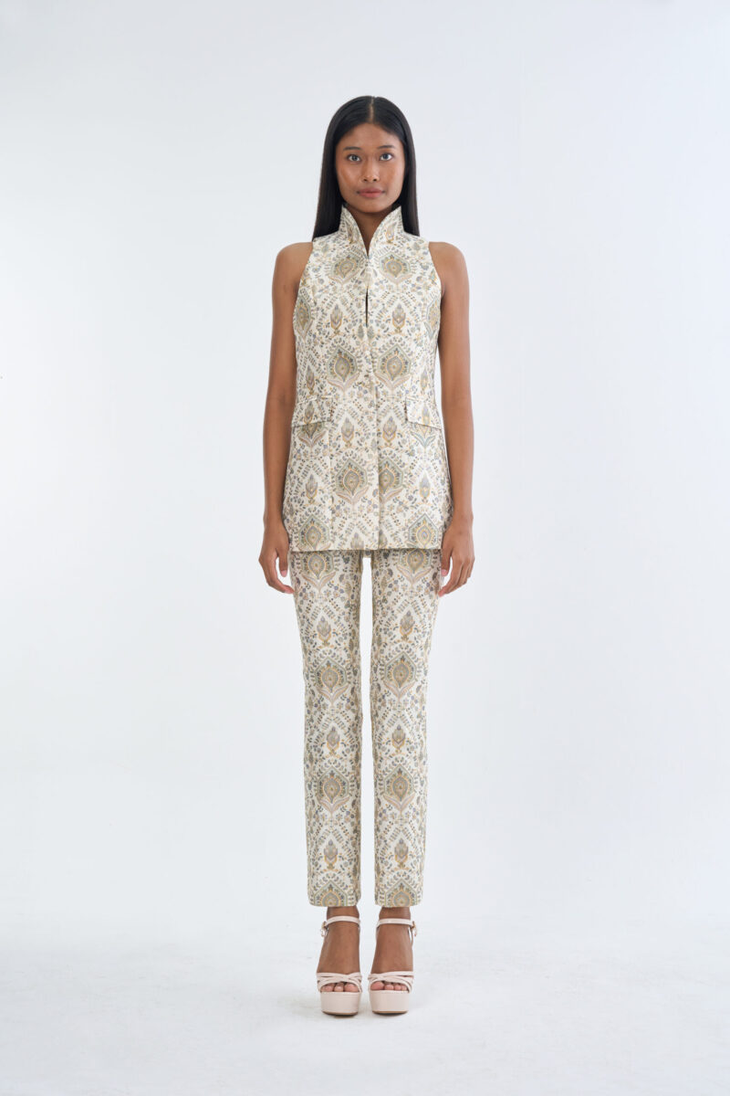 Indian Paisley Wing Collar Sleeveless with Long Pants