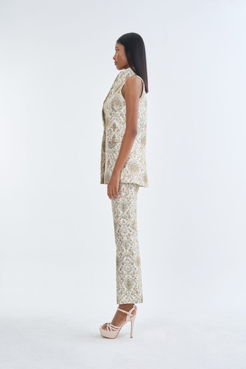 Indian Paisley Wing Collar Sleeveless with Long Pants