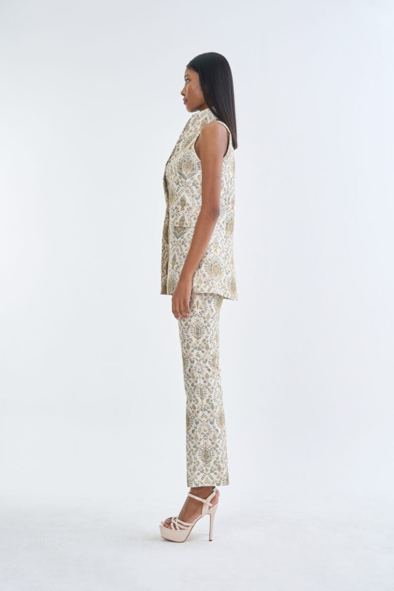 Indian Paisley Wing Collar Sleeveless with Long Pants