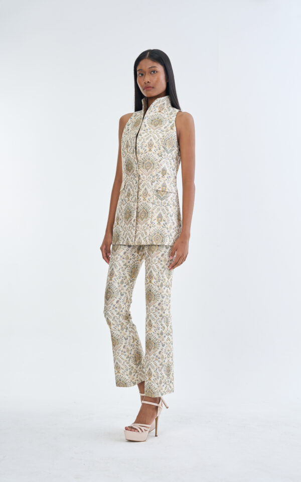 Indian Paisley Wing Collar Sleeveless with Long Pants