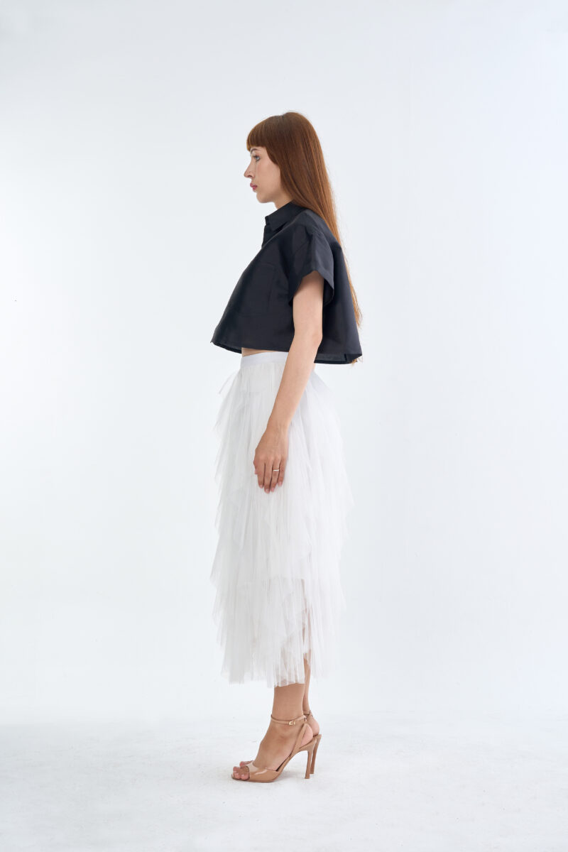 Black Cropped Collar Shirt with White Cloud Layered Tulle Skirt