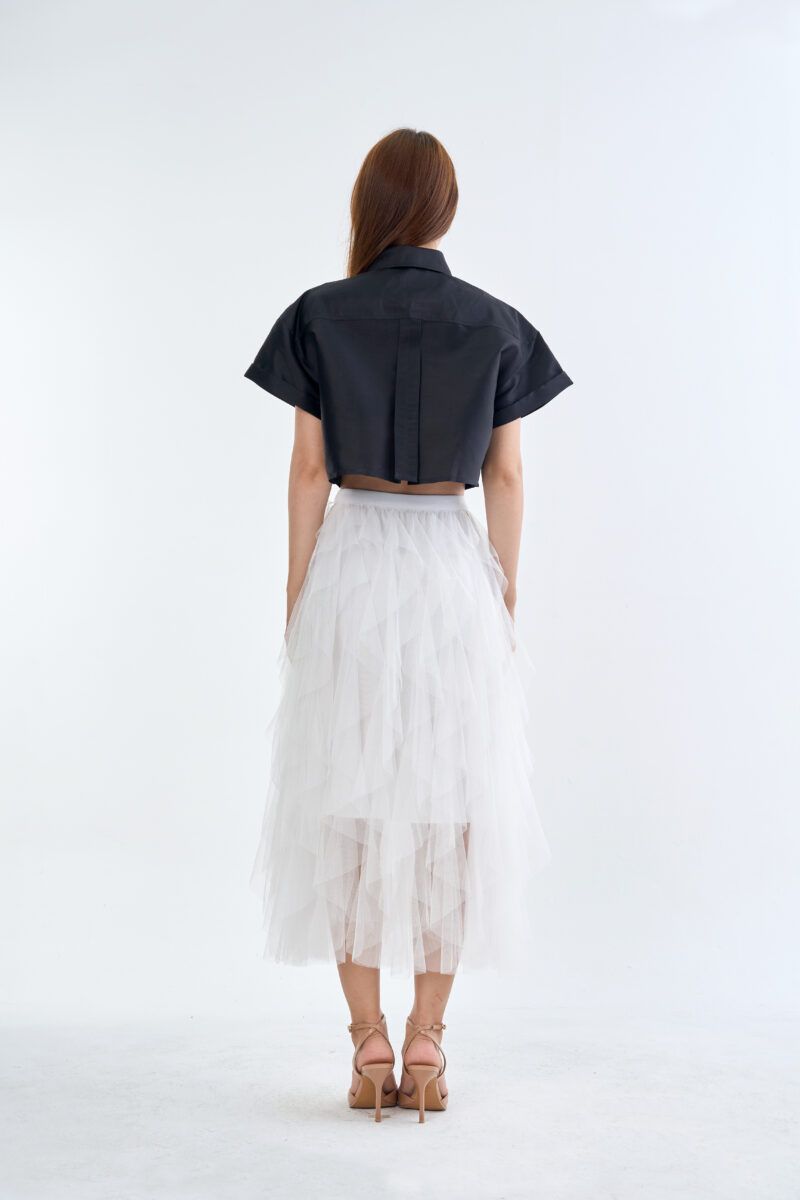 Black Cropped Collar Shirt with White Cloud Layered Tulle Skirt
