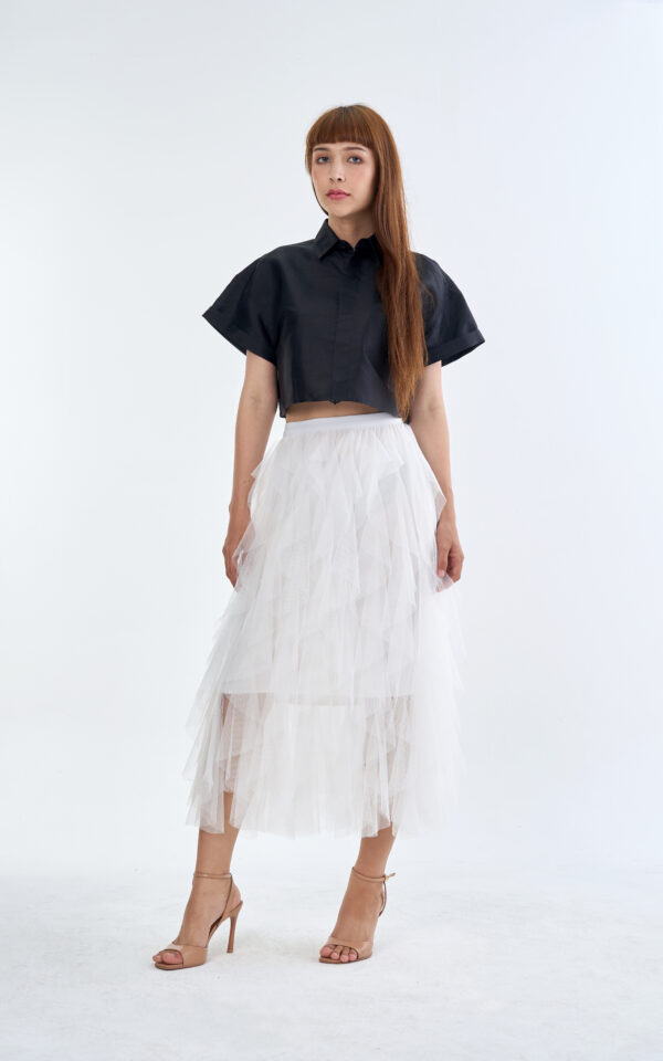 Black Cropped Collar Shirt with White Cloud Layered Tulle Skirt