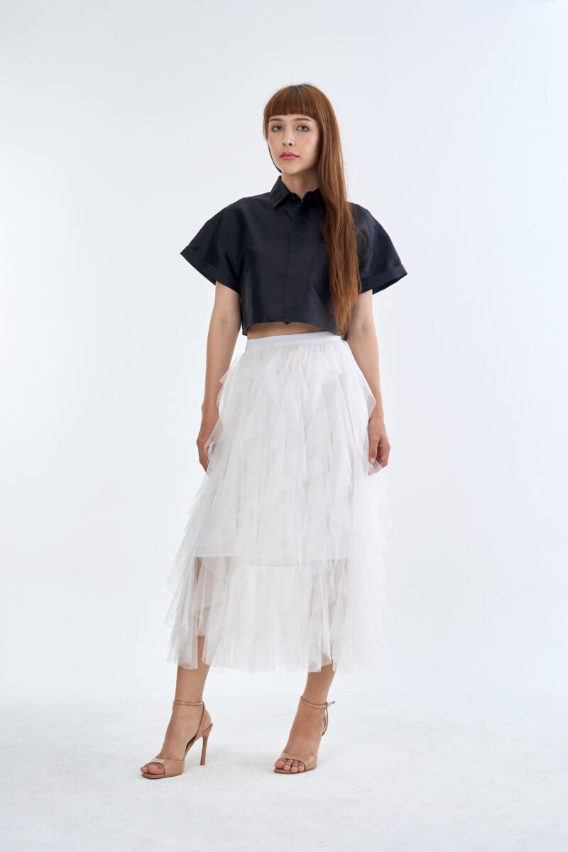 Black Cropped Collar Shirt with White Cloud Layered Tulle Skirt