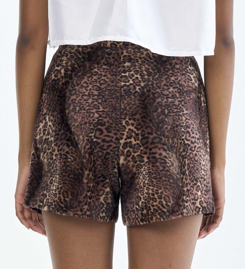 Short Leopard Print Pants