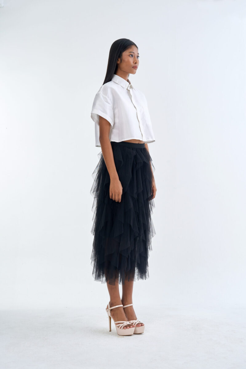 White Cropped Collar Shirt with Black Layered Tulle Midi Skirt